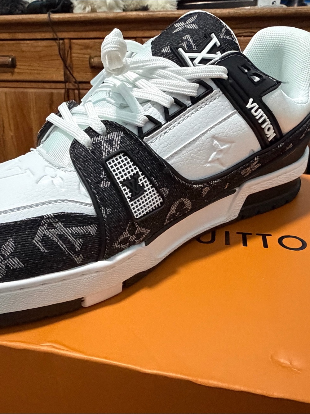 Louis Vuitton Men’s White and Black Monogram Trainer Sneakers